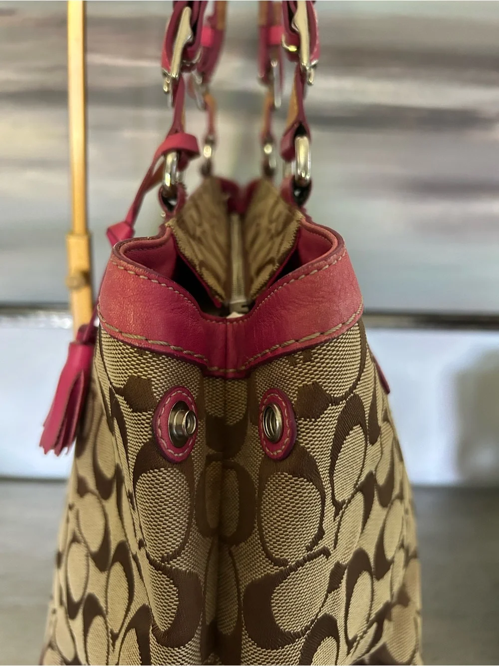 Coach shoulder bag